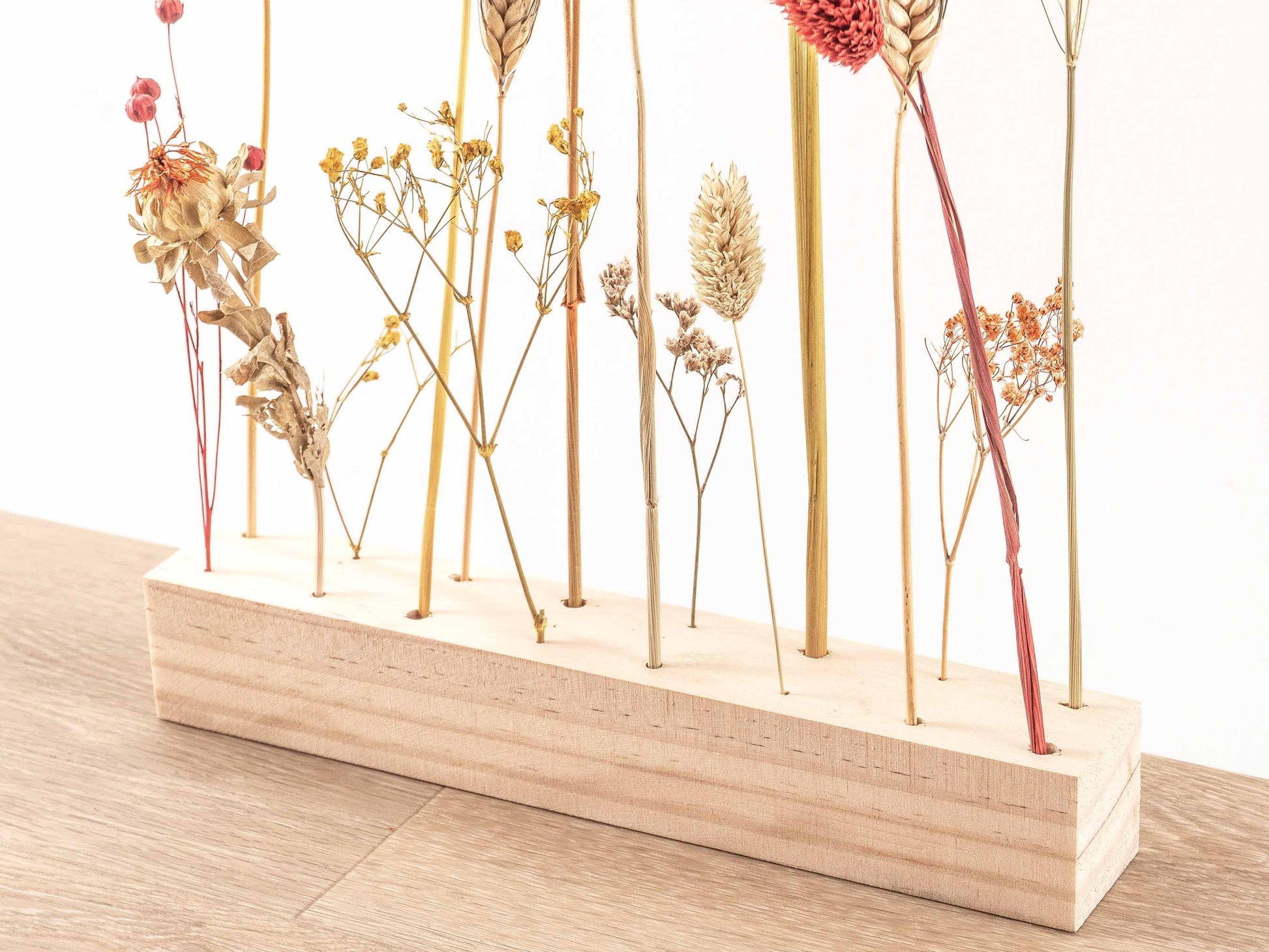 Flowerhero® - L - Wooden Dried Flower Stand + Dried Floral Arrangement