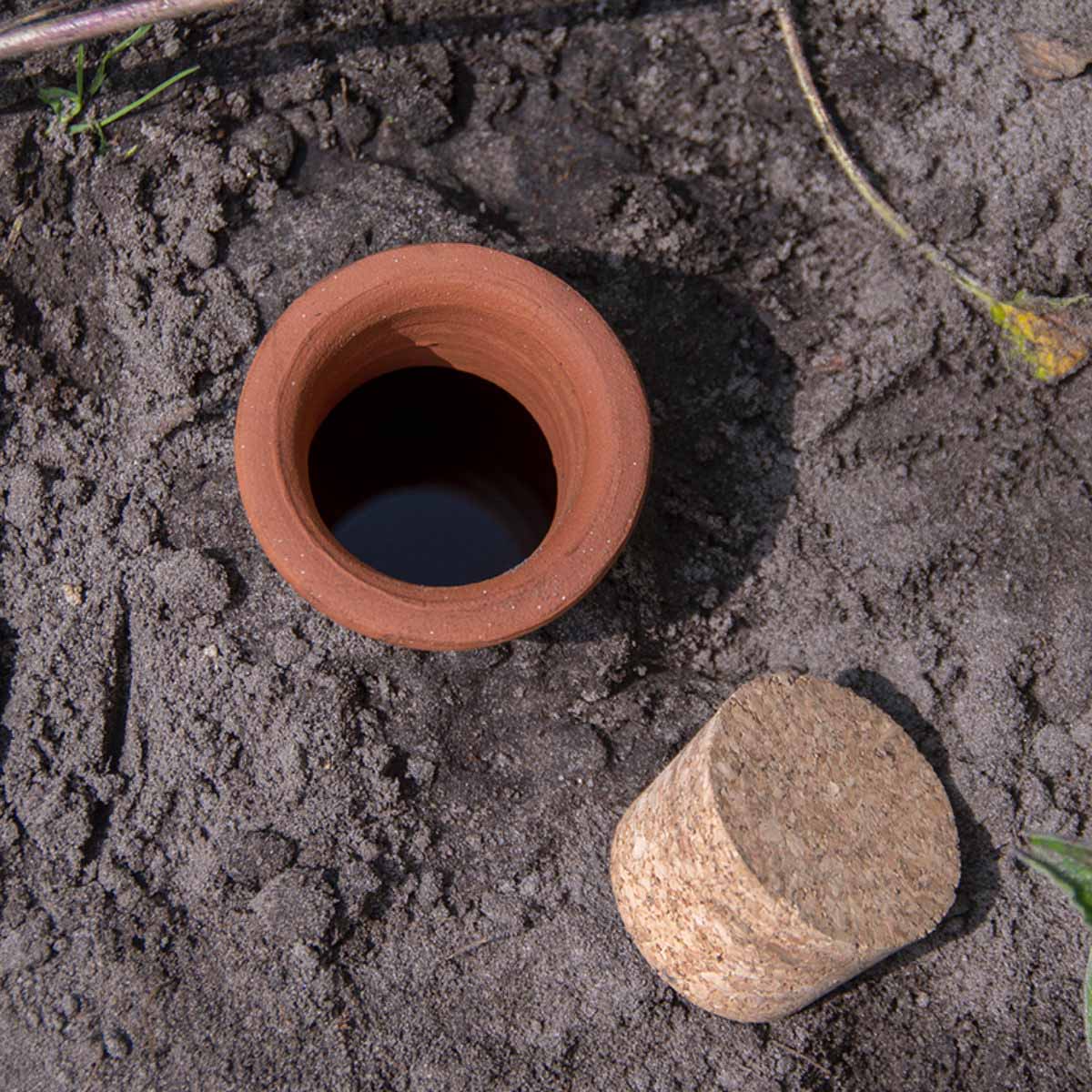 Drainage Pot - Terracotta -  Olla L - ↑ 32 Cm